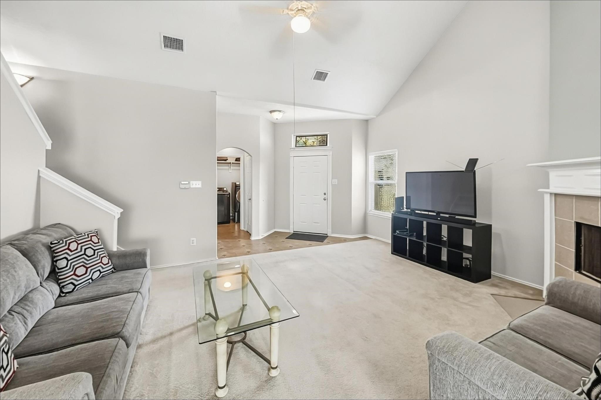 823 Windlass Way
