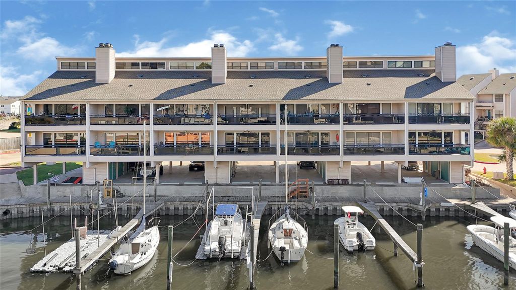 Photo of 3663 Nasa Parkway #407, Seabrook, TX 77586 (MLS # 12826662)