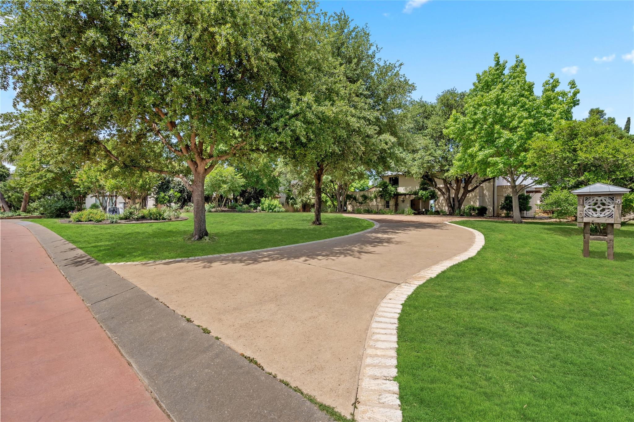 110 Applehead Island Drive