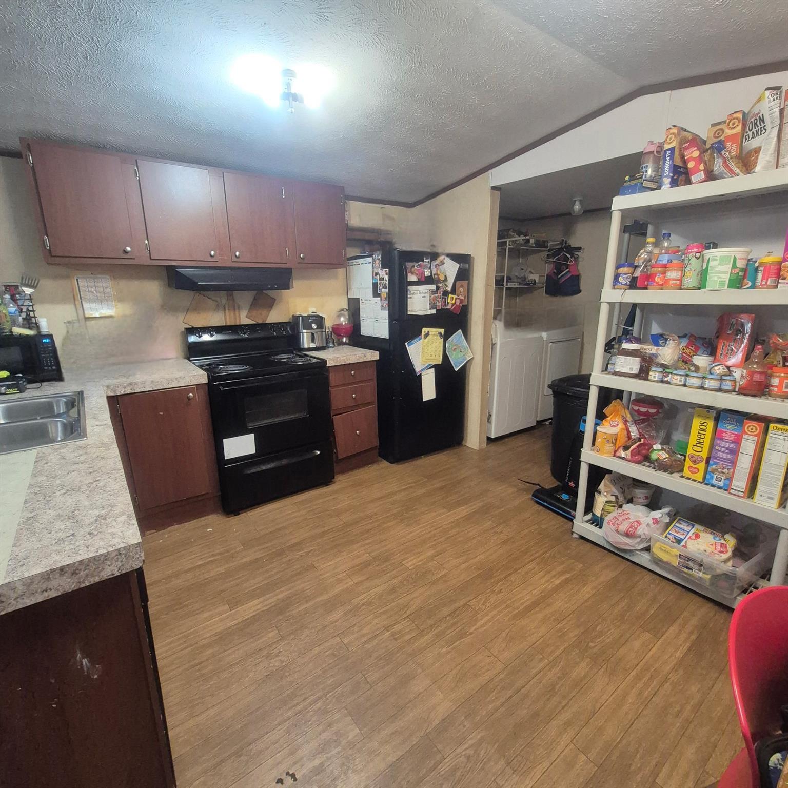3005 Windmill Lane