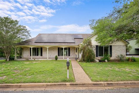 Photo of 315 E Fannin Street, La Grange, TX 78945 (MLS # 7515101)