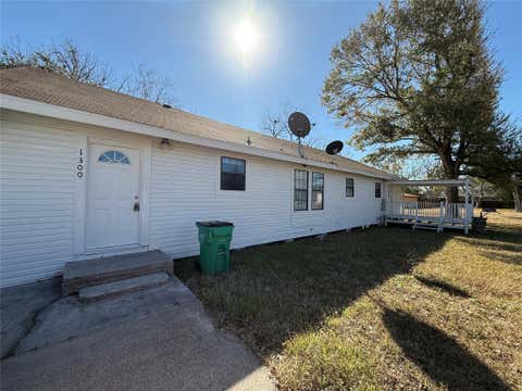 Photo of 1300 N 8th Street, Baytown, TX 77520 (MLS # 4179664)