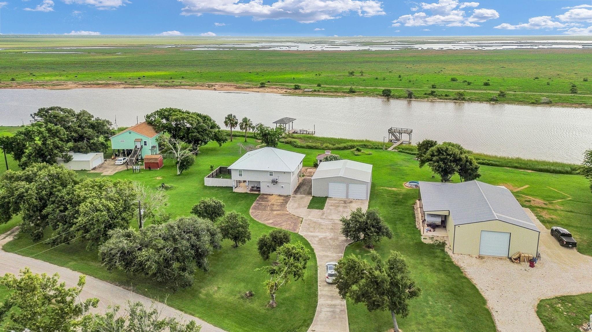 5256 County Road 469