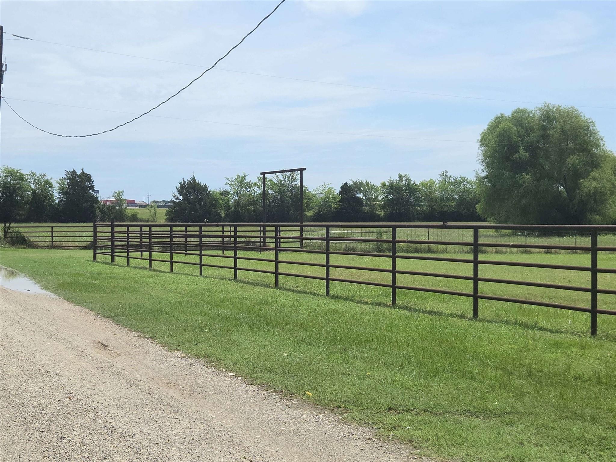 4450 Greenbriar Road