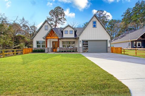 Photo of 11334 Inwood Drive, Plantersville, TX 77363 (MLS # 83187101)