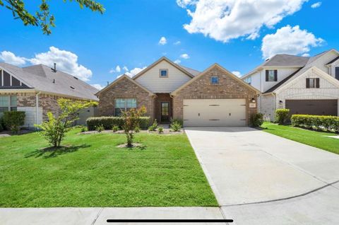 Photo of 10325 S Goshawk Trl Trail, Conroe, TX 77385 (MLS # 85824983)