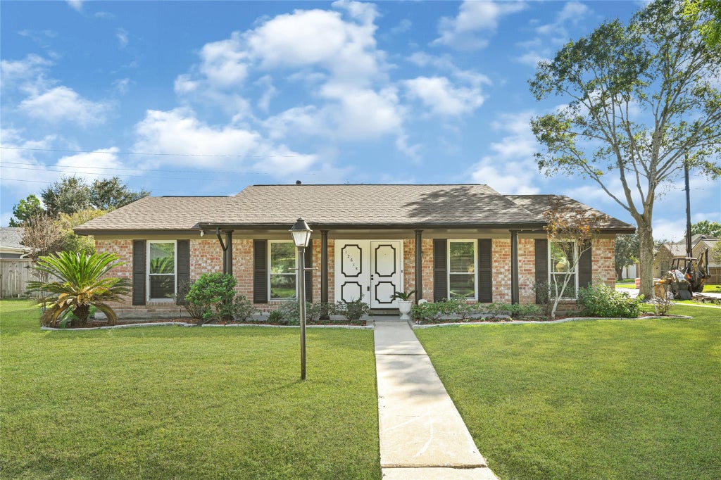 Photo of 12615 Foxburo Drive, Houston, TX 77065 (MLS # 15113775)