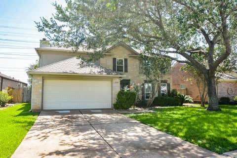 Photo of 3235 E Rangecrest Place, Sugar Land, TX 77479 (MLS # 90998946)