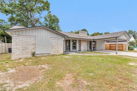 Photo of 75 Rolling Hills Drive W, Conroe, TX 77304 (MLS # 60884010)