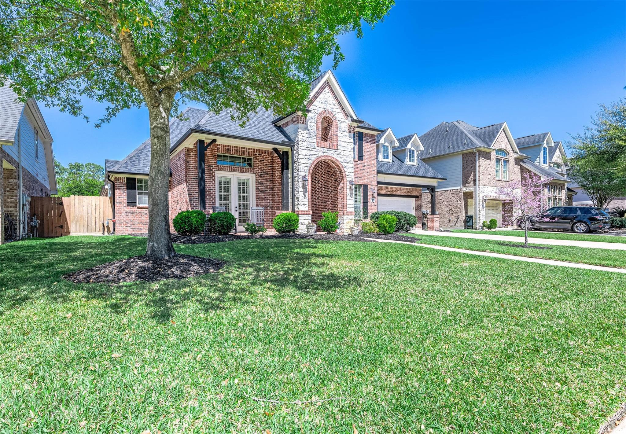 16106 Ormonde Crossing Drive