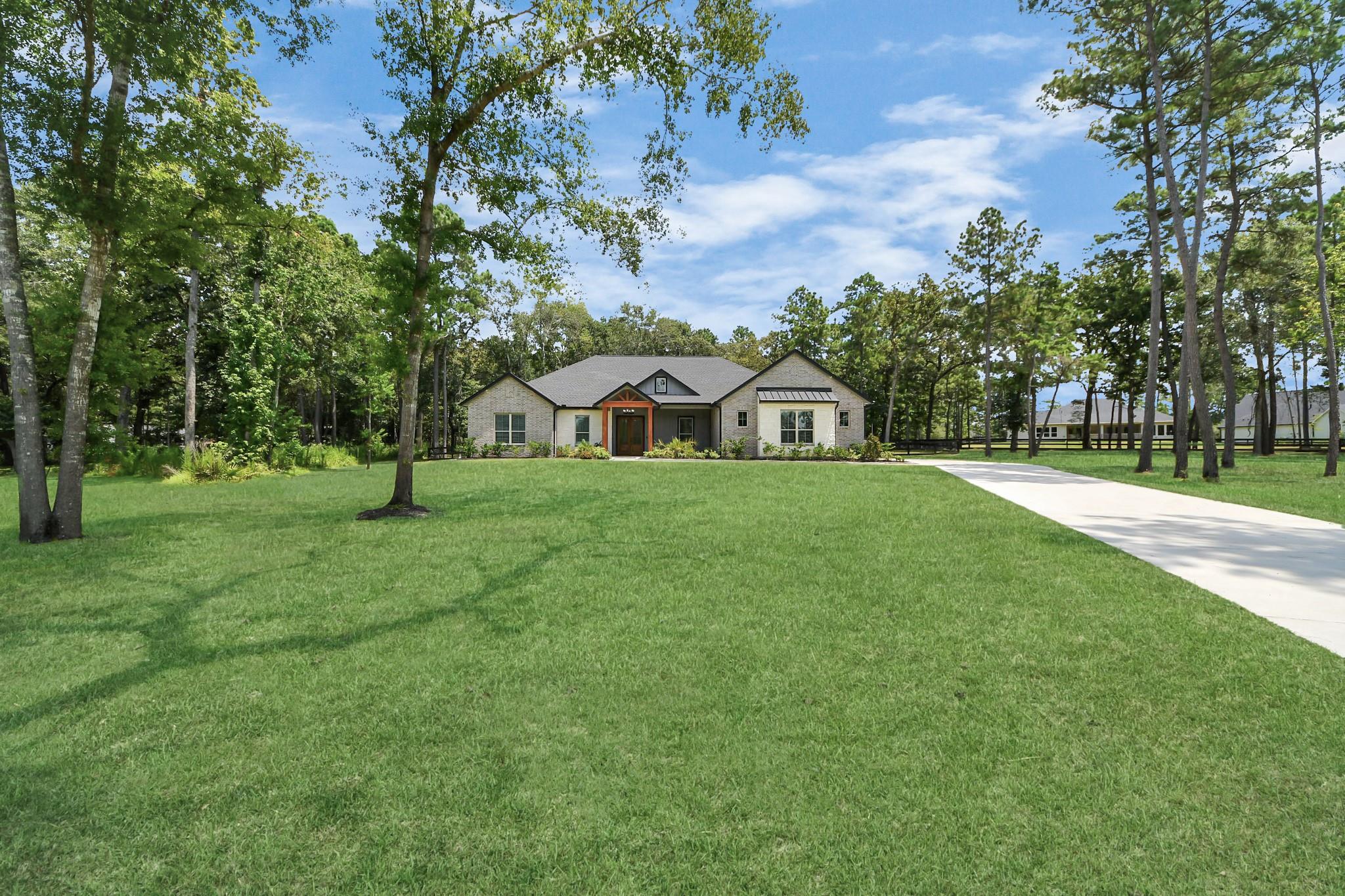 19801 Whispering Creek Trl