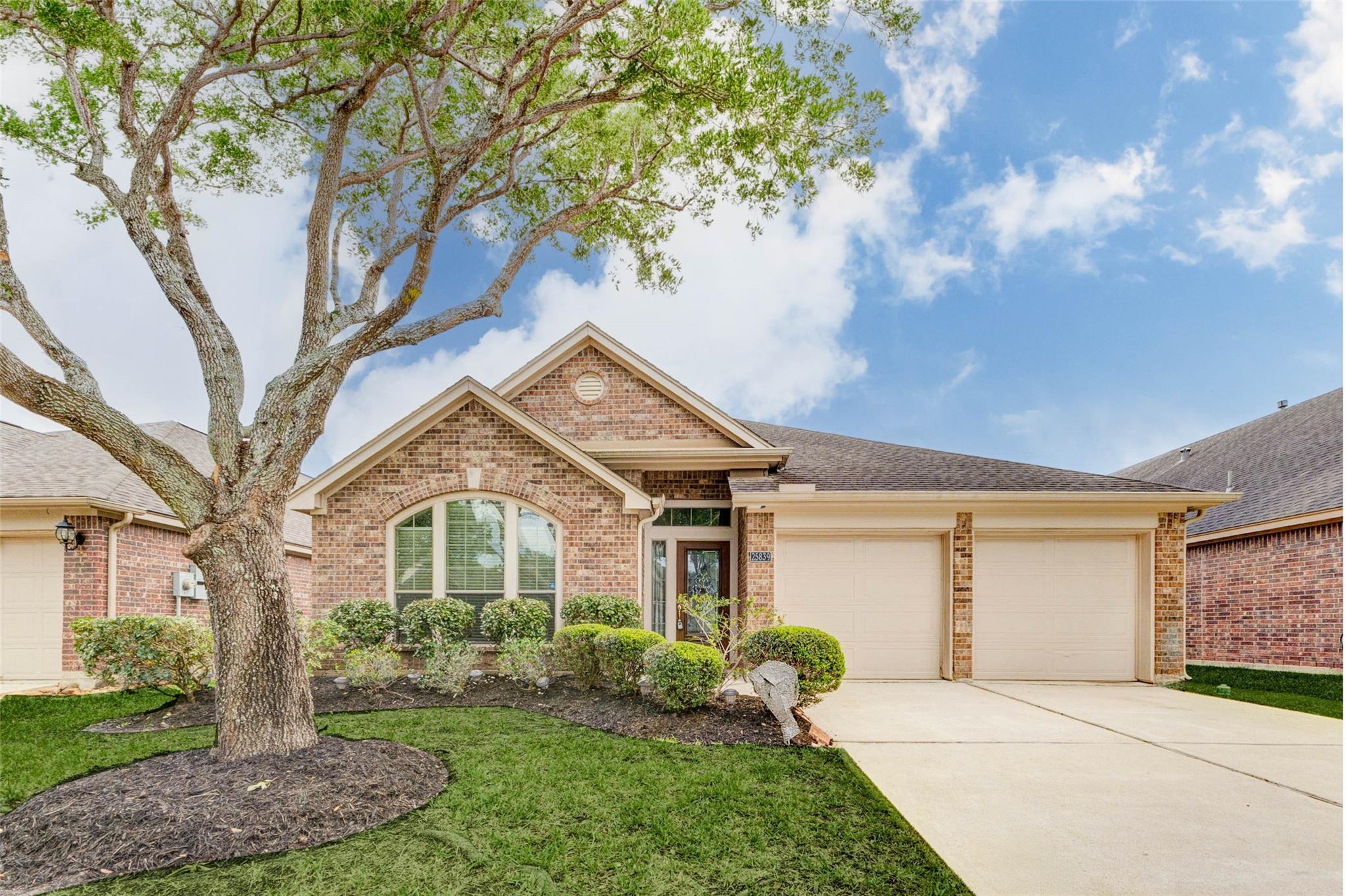 25839 Riverside Creek Drive