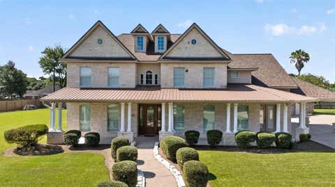Photo of 535 Evans Street, Winnie, TX 77665 (MLS # 5410286)