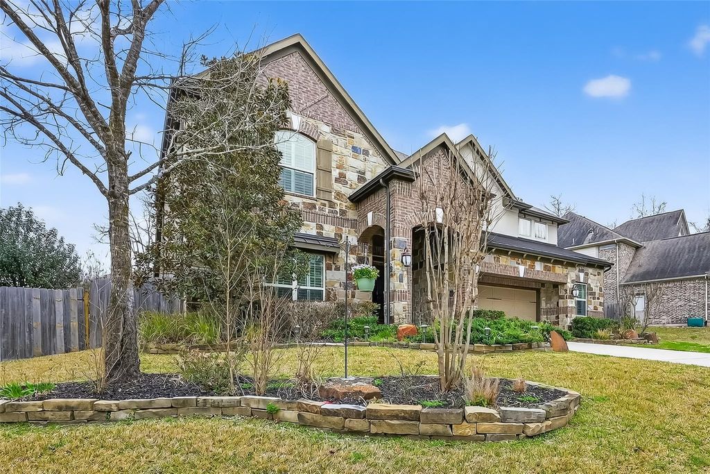 Photo of 2038 Graystone Hills Drive, Conroe, TX 77304 (MLS # 86649599)