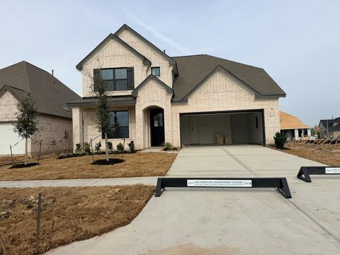 Photo of 9906 Red Knot, Mont Belvieu, TX 77523 (MLS # 34897342)