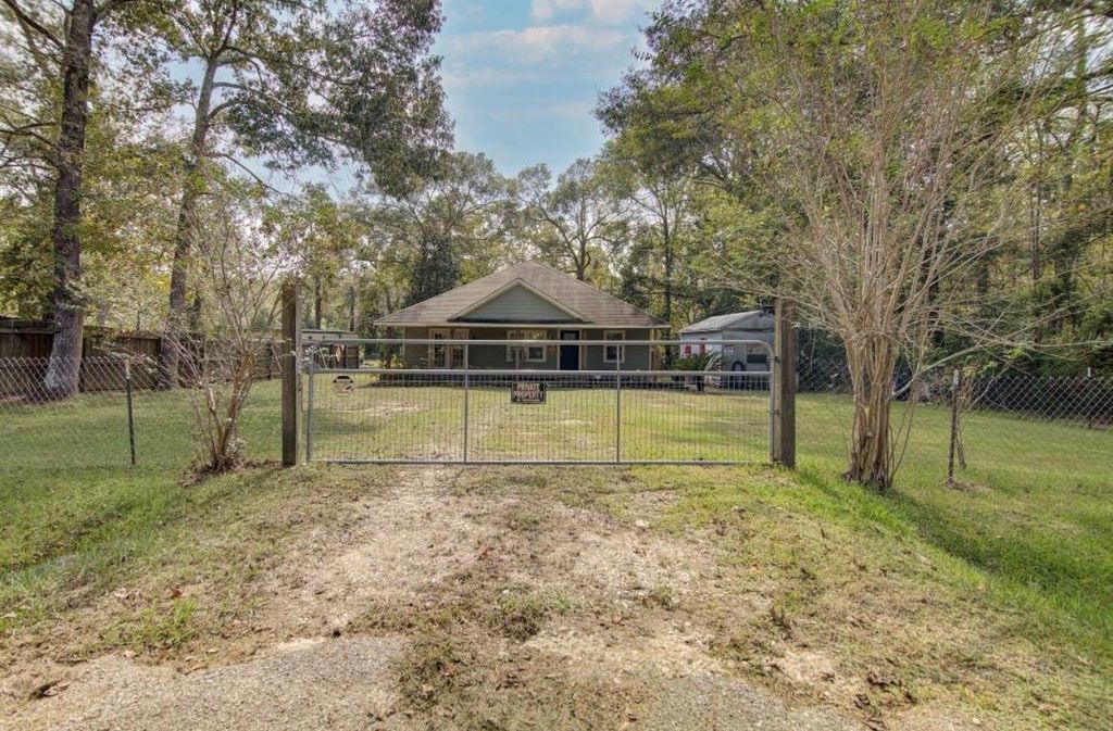 Photo of 4008 Trent Road, Huffman, TX 77336 (MLS # 90912845)