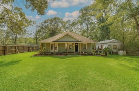 Photo of 4008 Trent Road, Huffman, TX 77336 (MLS # 90912845)