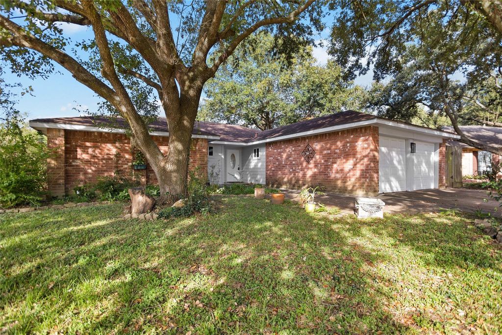 Photo of 19730 Spanish Needle Drive, Houston, TX 77084 (MLS # 19682847)