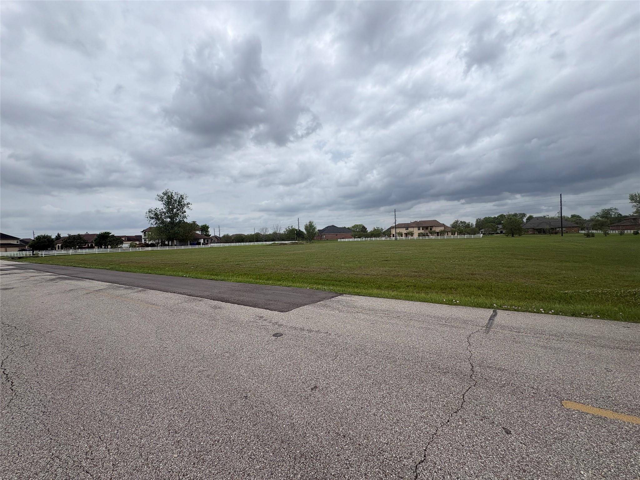5927 Bridlewood Drive