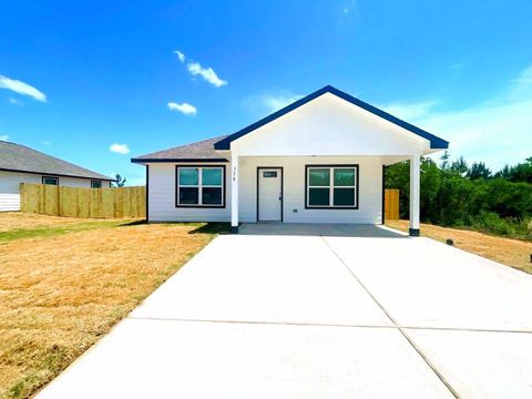 Photo of 350 Road 5105, Cleveland, TX 77327 (MLS # 18033475)