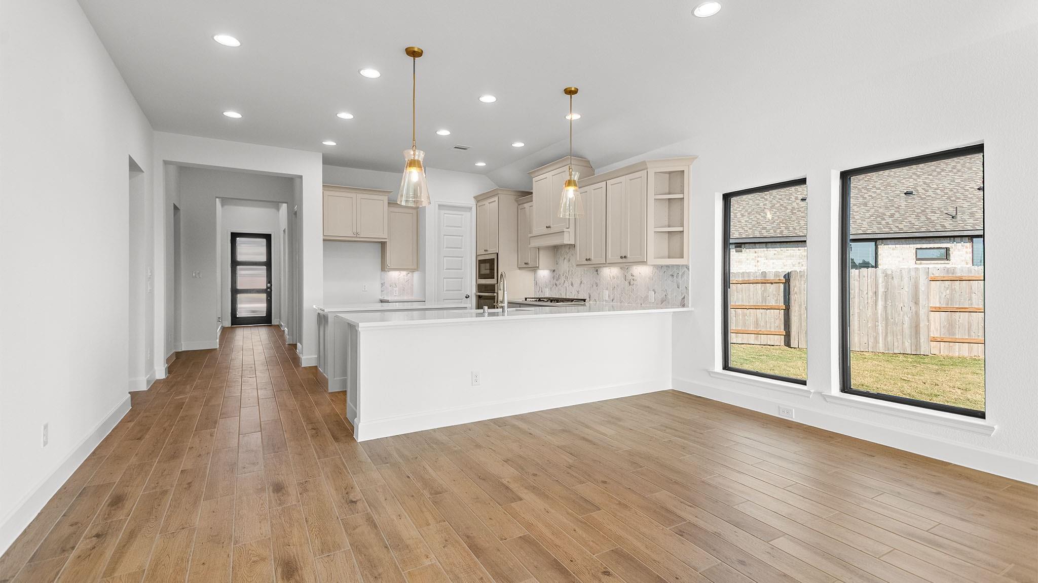 7307 Hemlock Crest Drive