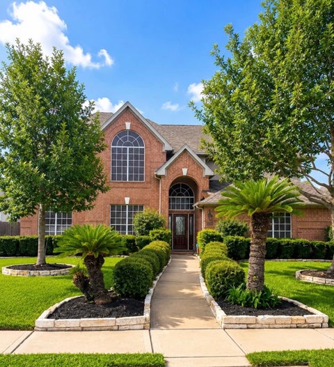 Homes For Sale - 15007 Redbud Leaf Lane<br/> Cypress, TX 77433
