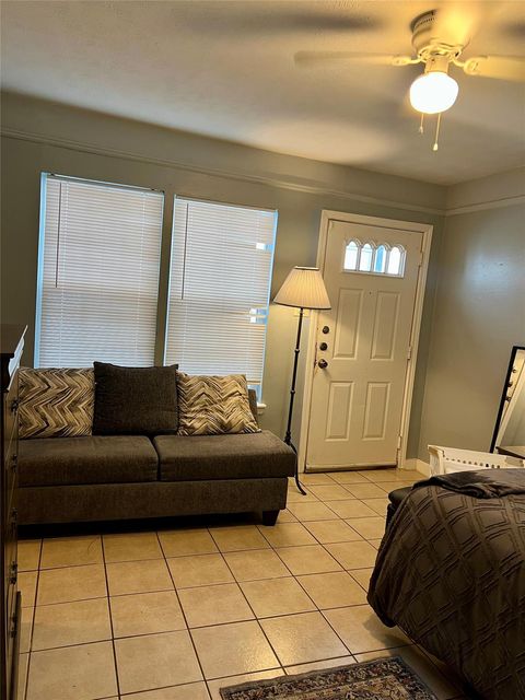 Photo of 3126 Webster St St #10, Houston, TX 77004 (MLS # 12299639)