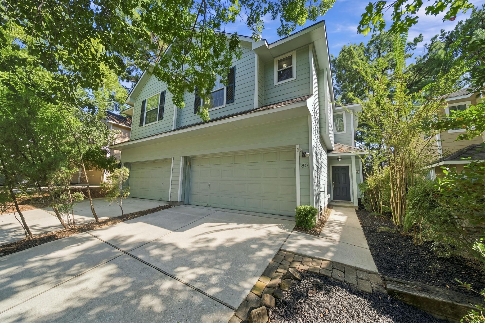 30 Blue Creek Place