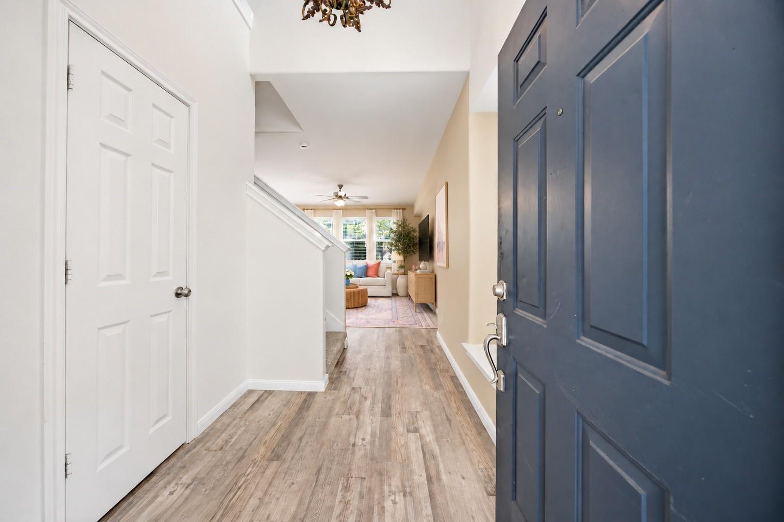 30 Blue Creek Place