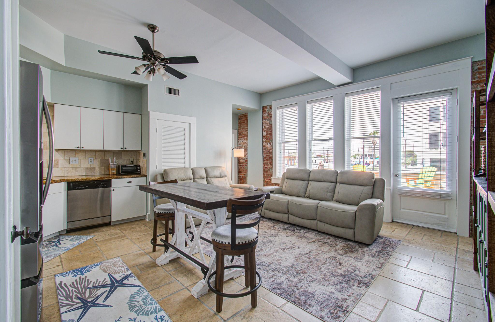 202 25th Street 202