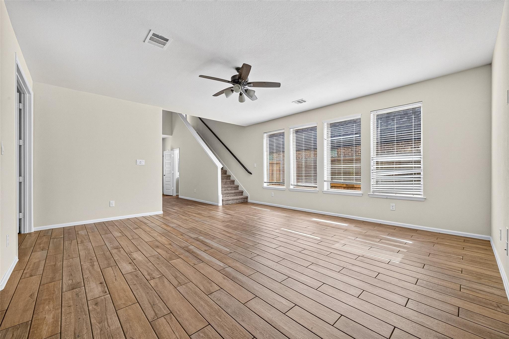 25923 Horizon Star Lane