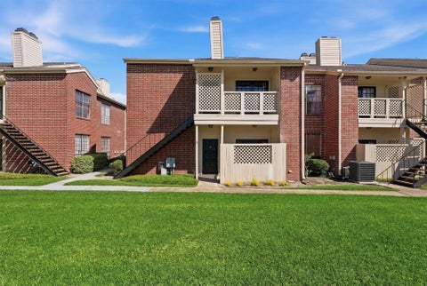 Photo of 8055 Cambridge Street #5, Houston, TX 77054 (MLS # 89224138)