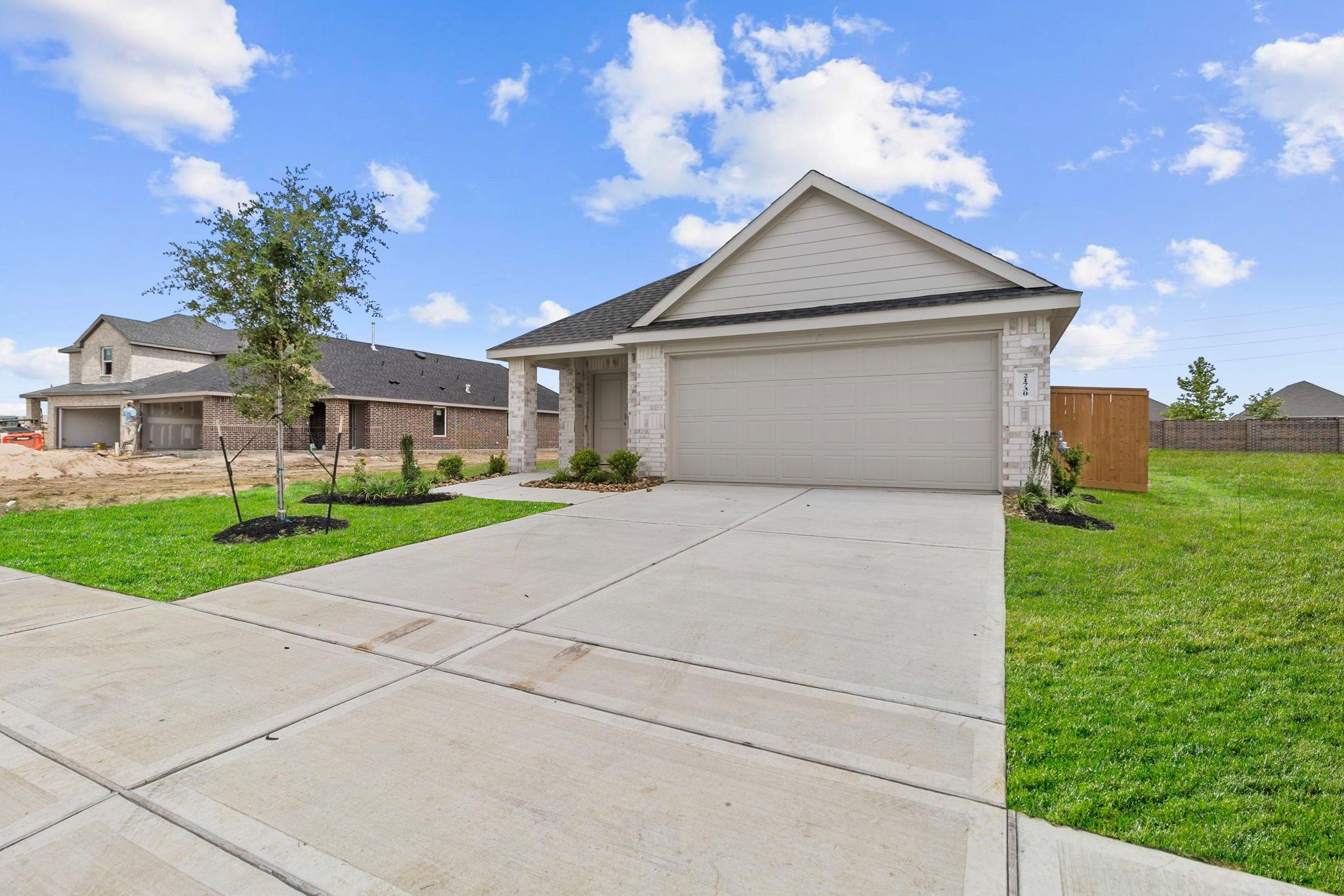 21730 Piazza Maggiore Lane