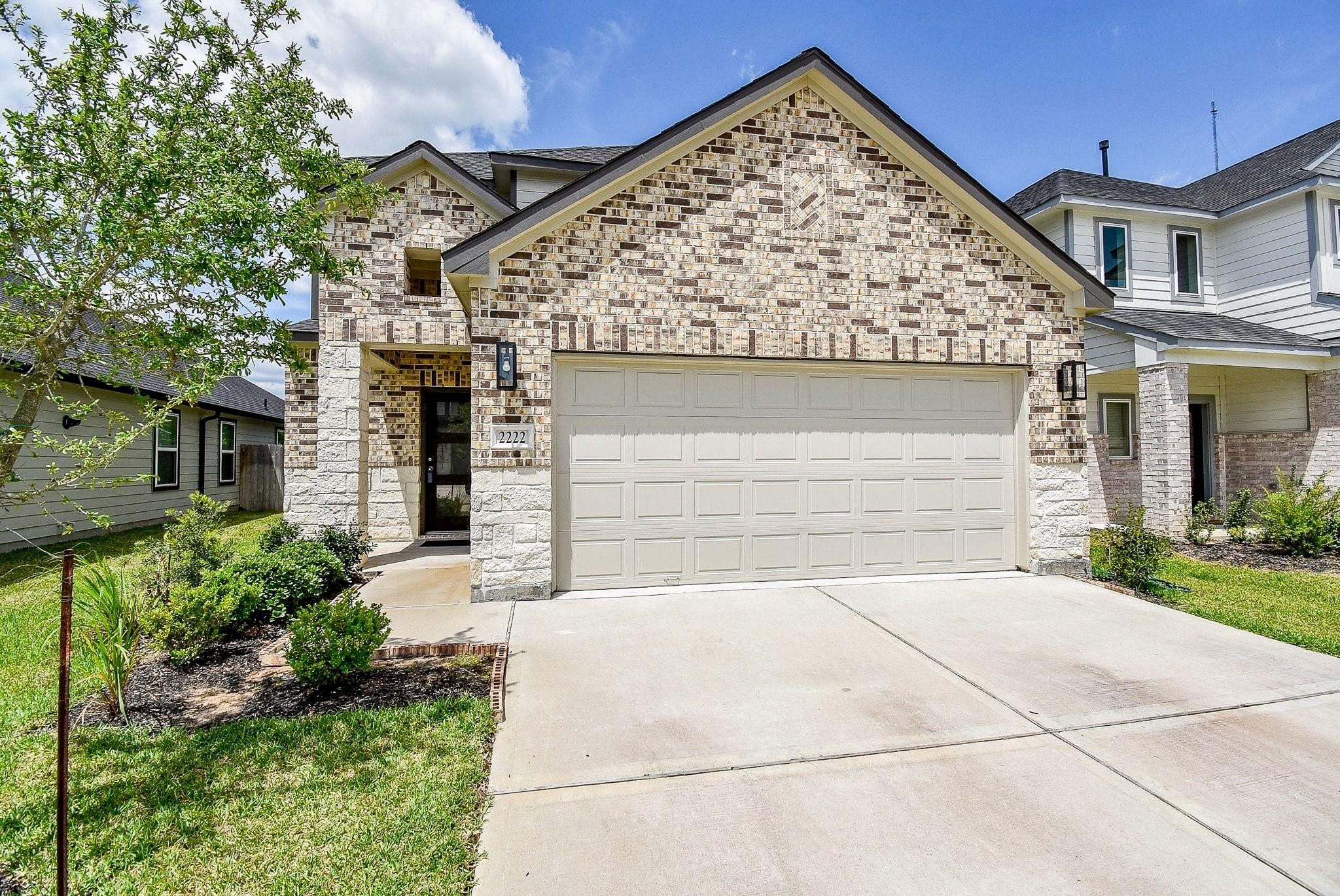 2222 Emerald Diamond Court