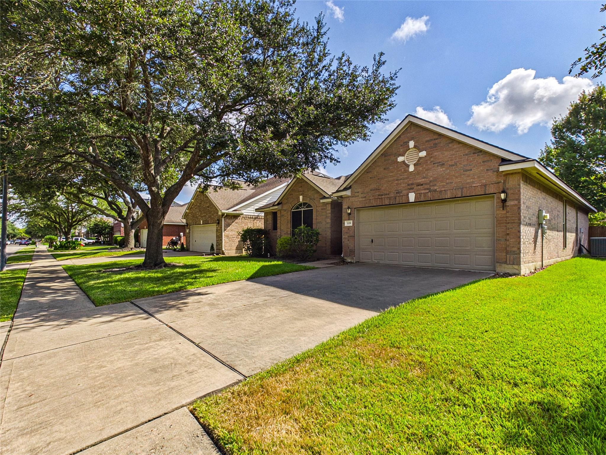 1119 Sussex Trail