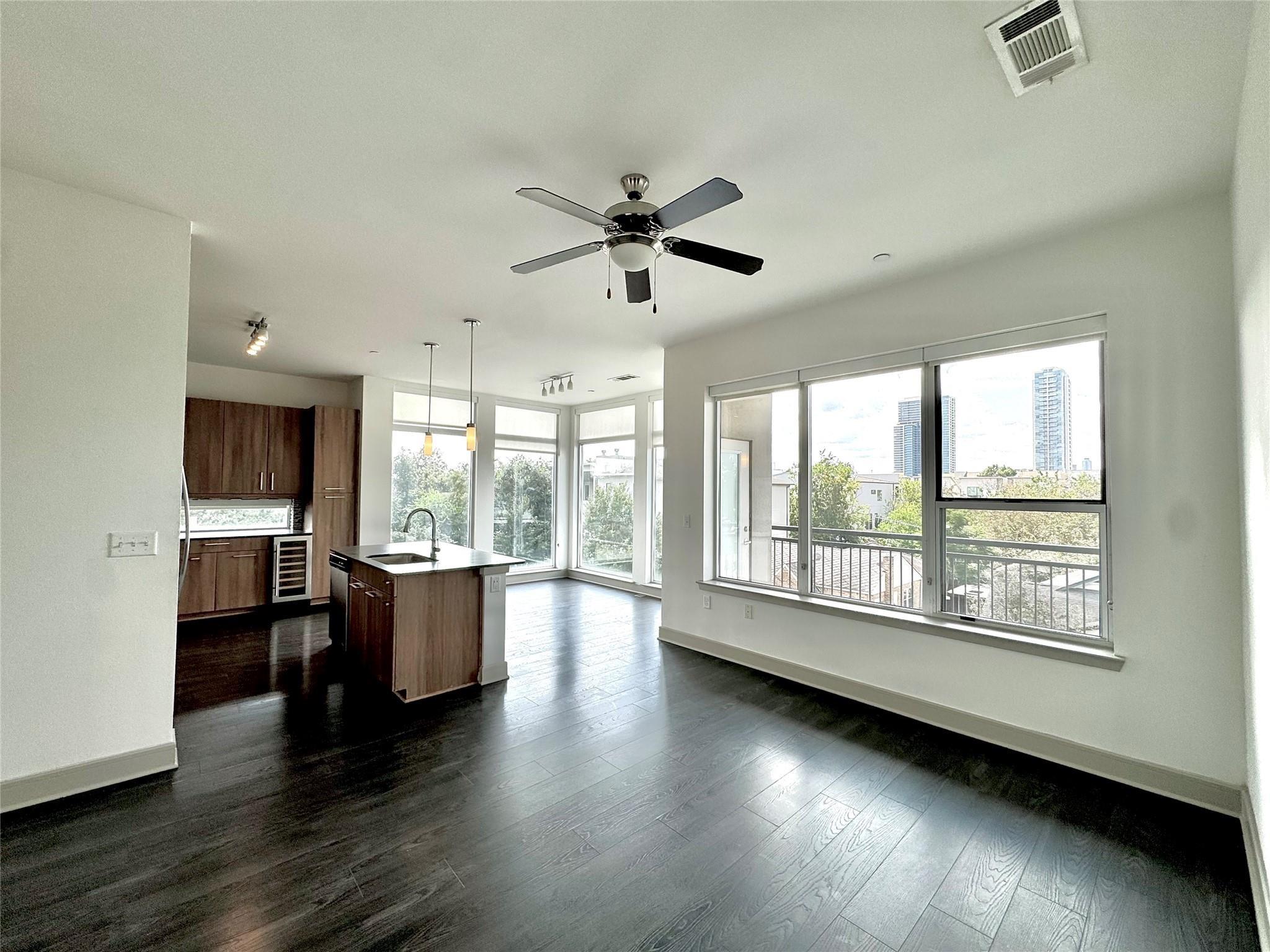 2111 Westheimer Road 1127