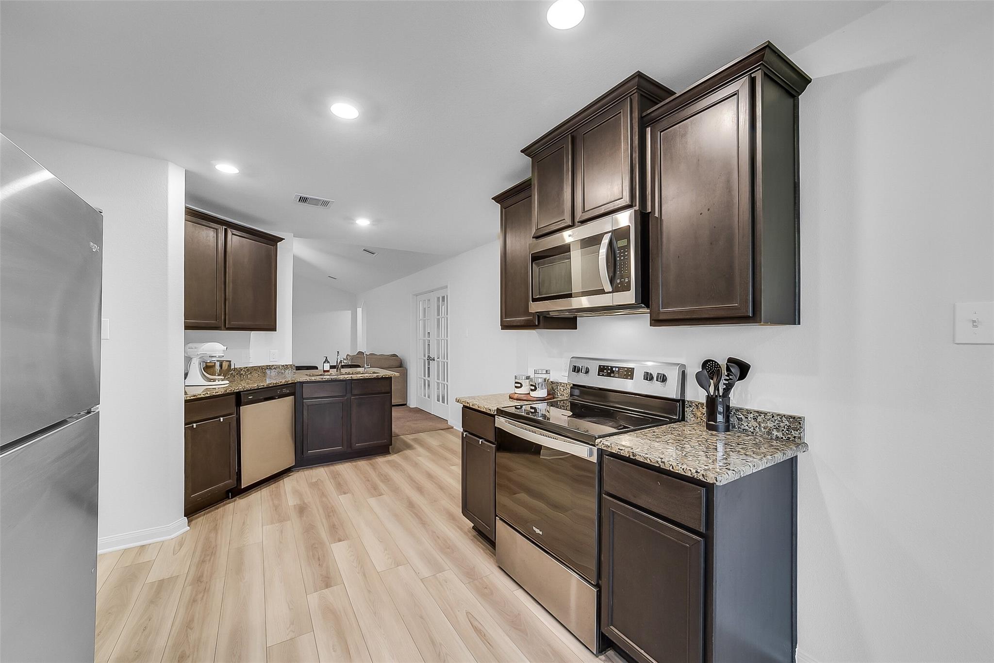 7942 Vacek Meadows Loop
