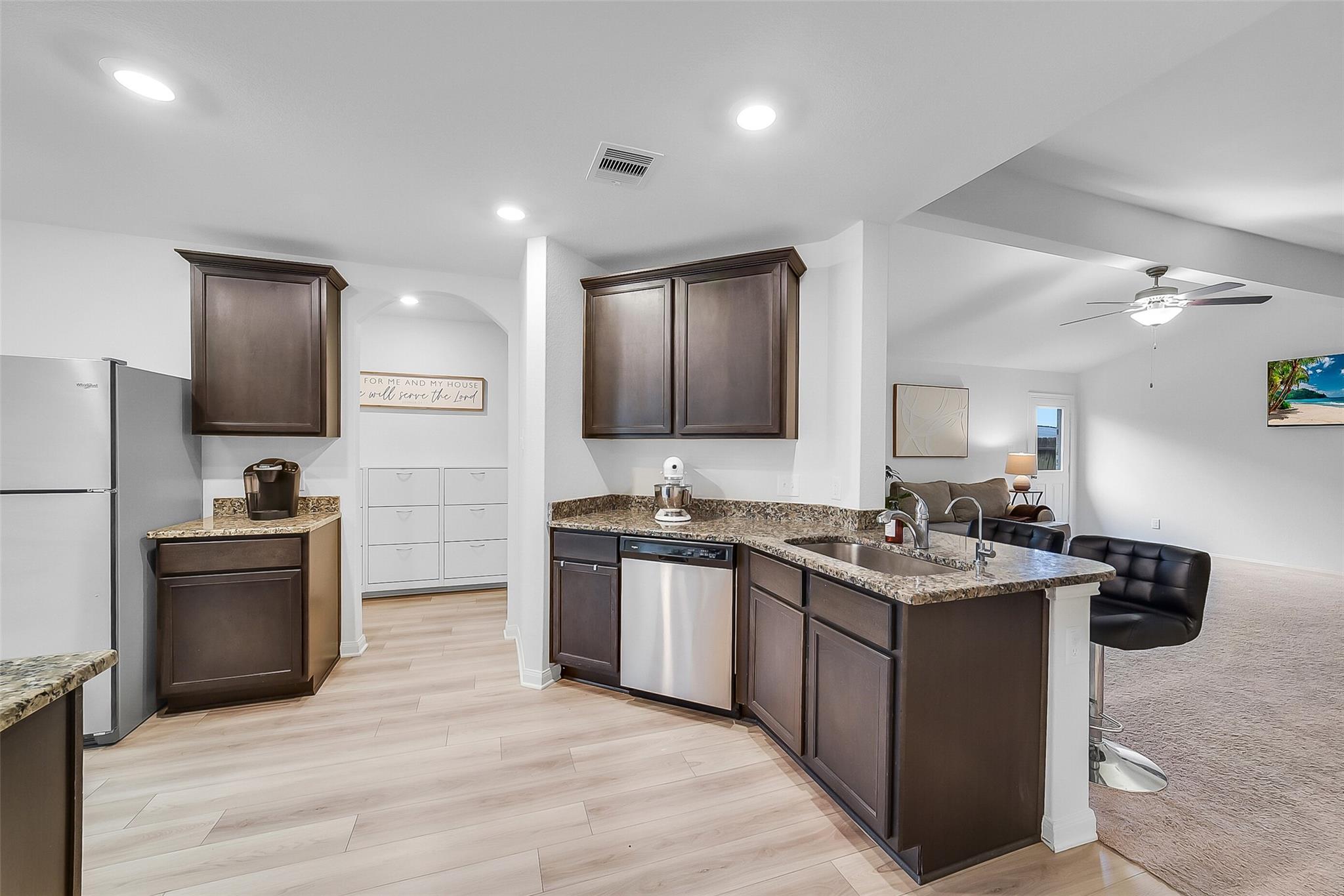 7942 Vacek Meadows Loop