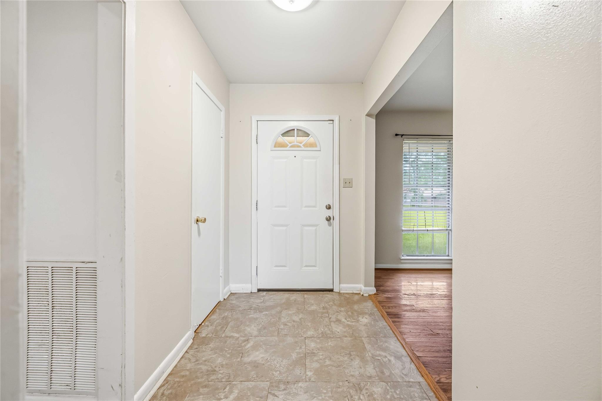 435 Rolling Wood Road