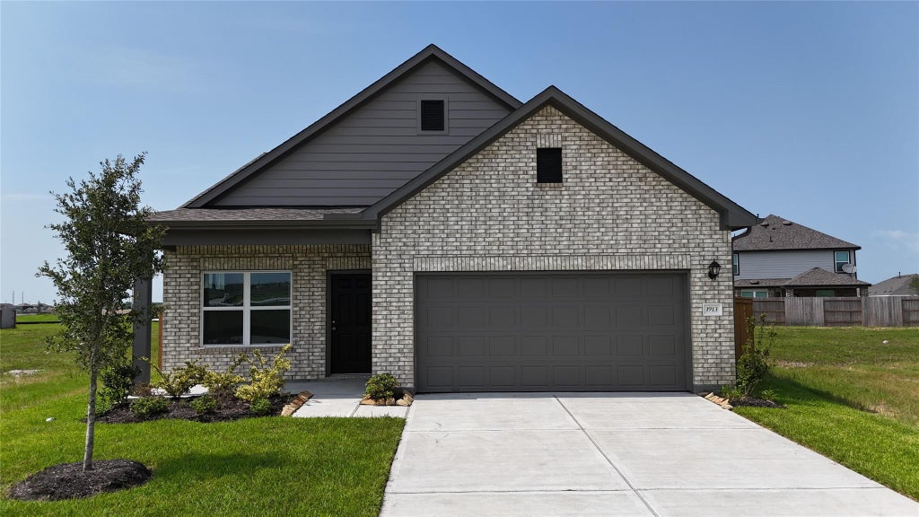 Photo of 1929 N Riverside Circle, Dayton, TX 77535 (MLS # 8501471)