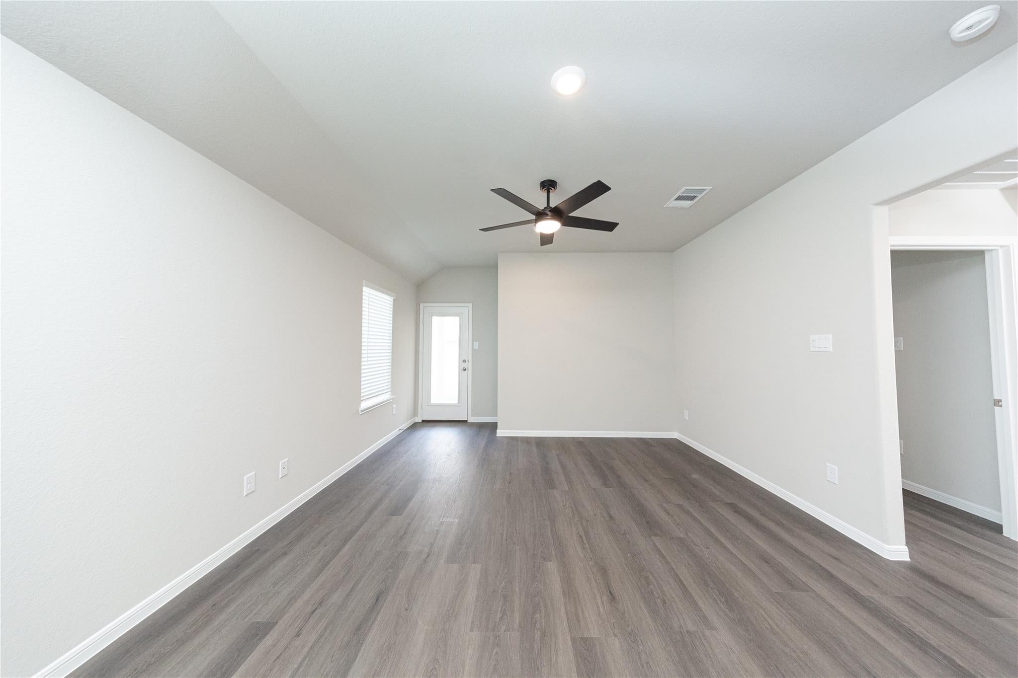 2122 Creole Creek Lane