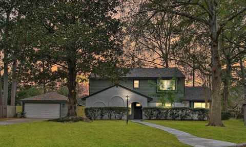 Photo of 25607 Pecan Valley Circle, Spring, TX 77380 (MLS # 94659939)