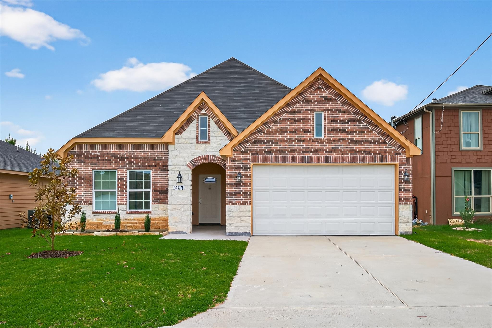 247 County Road 5102 L