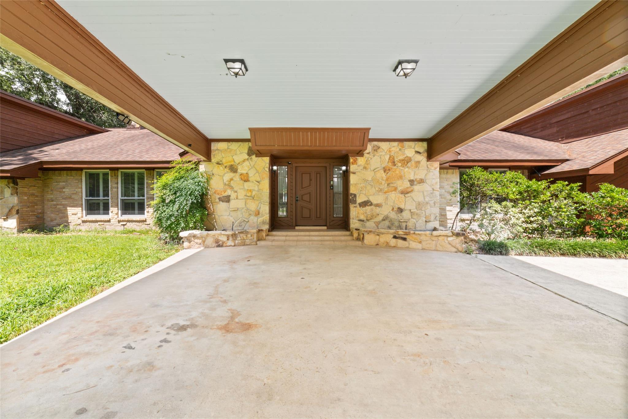 601 Brandon Road