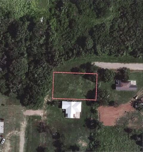 Photo of TBD Bremond Street, Hempstead, TX 77445 (MLS # 62925458)