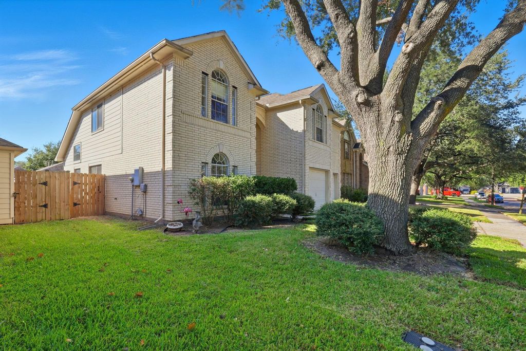 Photo of 15318 Streatham Circle, Channelview, TX 77530 (MLS # 14793458)