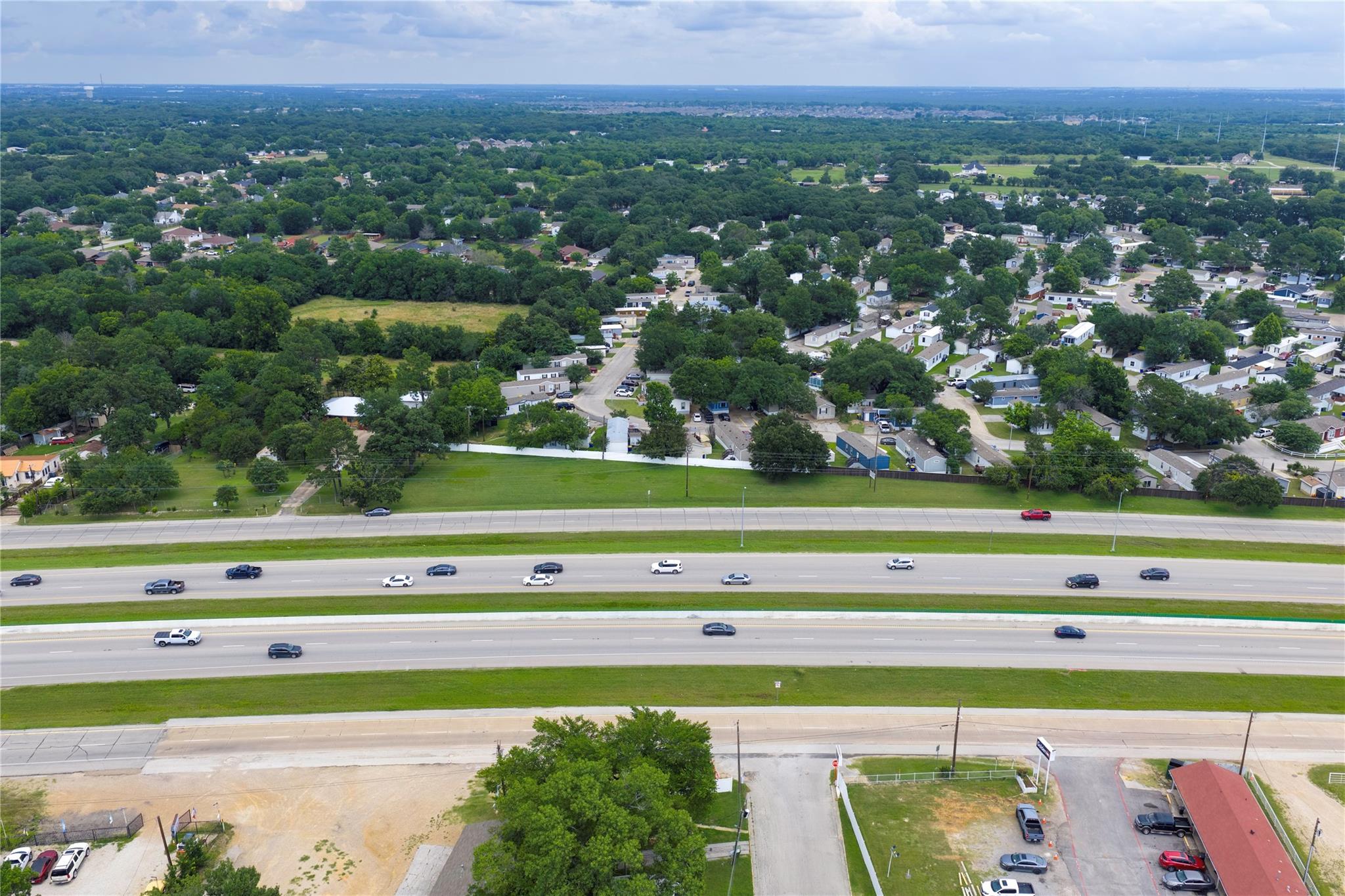 2610 N Highway 175
