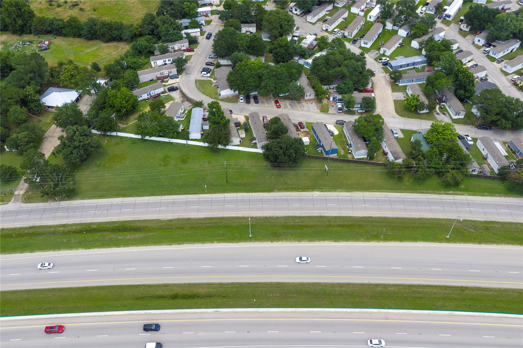 2610 N Highway 175