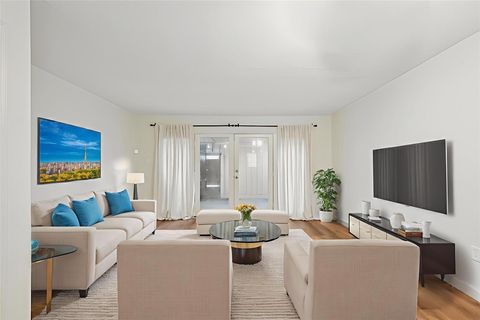 Photo of 5813 Doliver Drive #72, Houston, TX 77057 (MLS # 83420733)