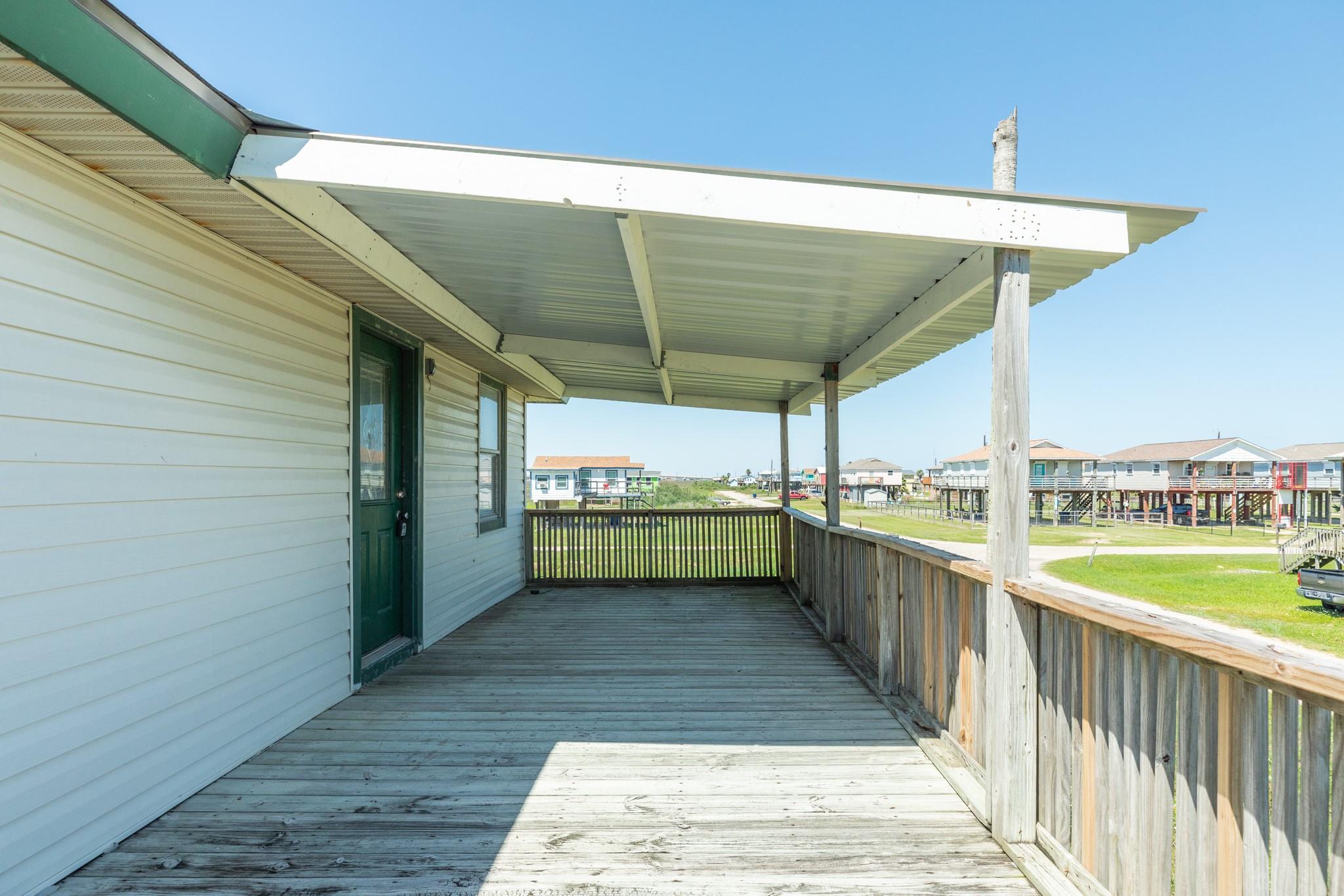 910 Monument Drive